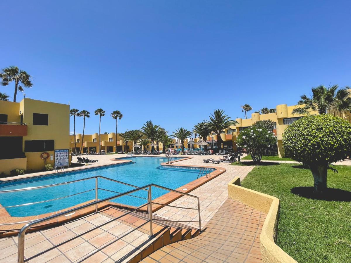 Seaside Apartment Corralejo : A Cozy Holiday Home In A Peaceful Well Located Green Complex Zewnętrze zdjęcie
