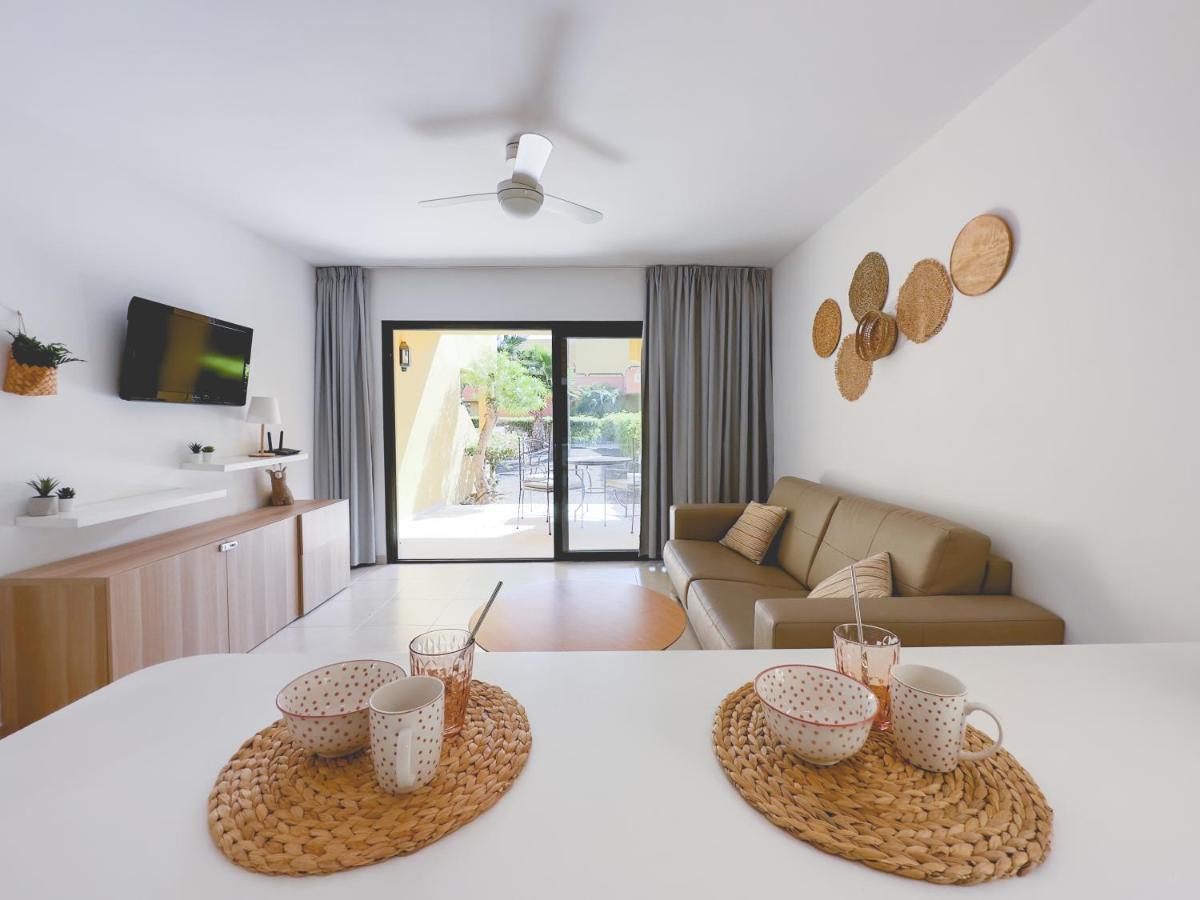 Seaside Apartment Corralejo : A Cozy Holiday Home In A Peaceful Well Located Green Complex Zewnętrze zdjęcie